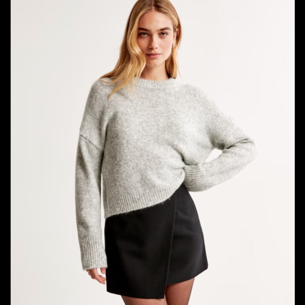 Abercrombie & fitch Black Wrap Skort | Size S